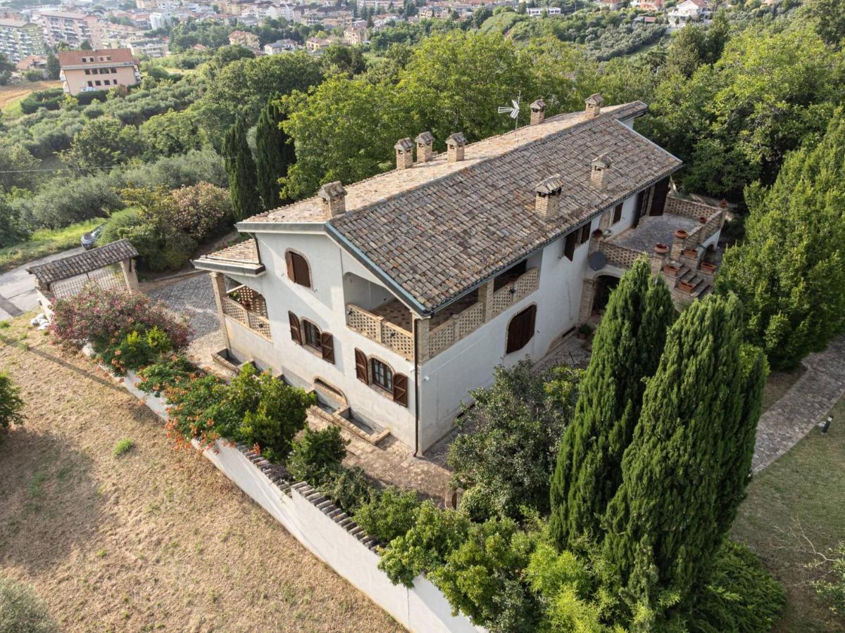 B&B Villa Dei Desideri Chieti Extérieur photo